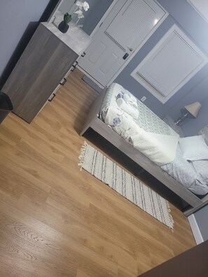 Bedroom 3 Queen size bed