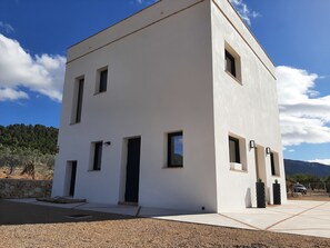 Inner courtyard view