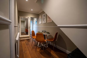 Elegant Dining Nook