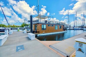 Exterior of Houseboat
