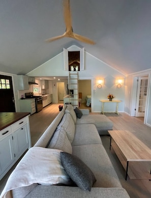 Livingroom (1)