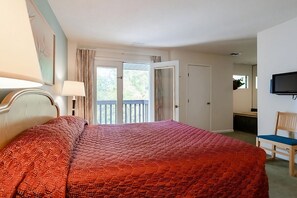 1BR B - 1 Queen bed