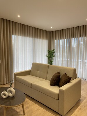 Living room (1)