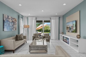 7714 Fairfax Drive (5).jpg