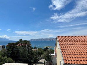 Vue depuis lâhĂ©bergement