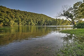 Pointe Royale Condominium Resort and Golf Course | Lakeside Trout Fishing