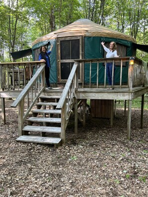 Ta Da! Welcome to your yurt