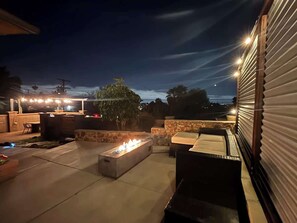 Private front yard 