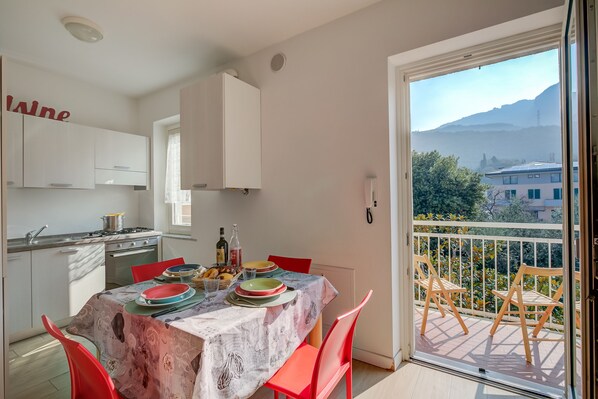 Kitchen and dining area