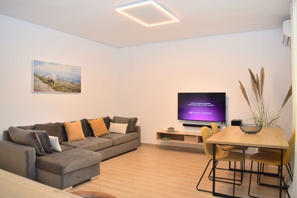 Living and dining room