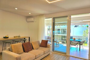 Living and dining room