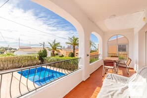 Balcony/ terrace