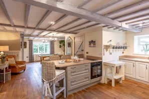Sun Hill Cottage