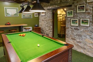 Spielezimmer