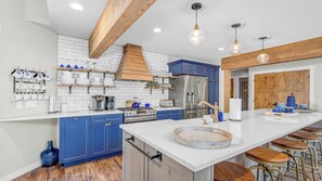 Kitchen - Kitchen
