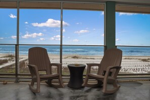 Beachfront Screened Deck