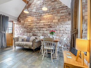 Living area | Jacob&rsquo;s Barn - Ramsor Farm, Ramshorn