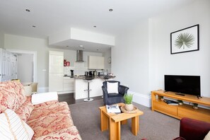 Living Room / Lounge