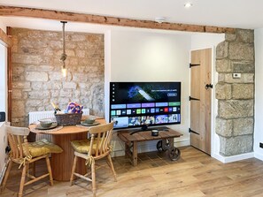 Living room/dining room | Middle Cottage, Lofthouse, near Pateley Bridge