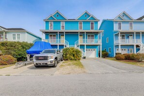 Home Exterior | 2 Outdoor Decks | Close to Beach