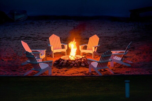 Nothing like sitting around a fire on the beach!