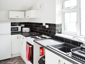 Kitchen | Sunny Bungalow, St Leonards, near Skegness