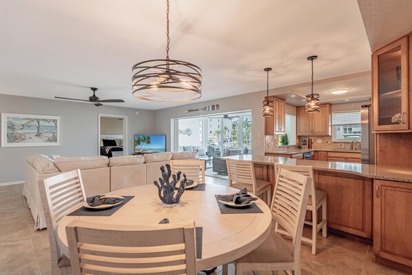 Spacious open concept dining room