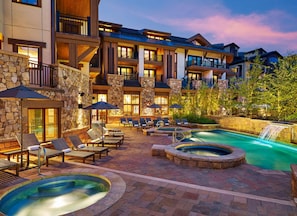 Outdoor pool and hot tubs