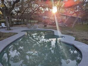 pool