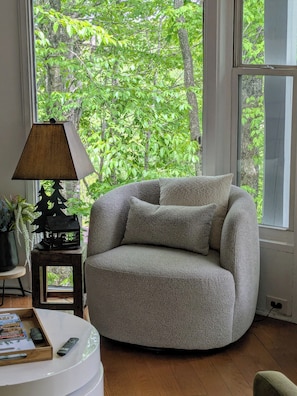 Floor-to-ceiling windows provide the perfect view!