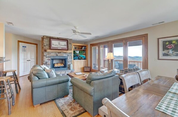 Living Room--- Cozy Fireplace, TV, Mountain View 