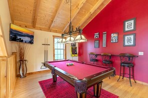 Loft Area--- Game Area w/ Pool Table & Pac Man