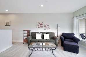 1038 Vacation by the Sea