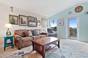 1333 Vacation by the Sea
