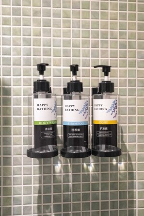 Bathroom amenities