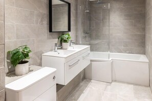 Princes Place Hideaway V, Liverpool - Host & Stay