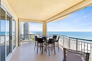 Welcome to Beach Colony Tower 8B!