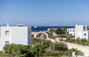 Beautiful Naxos Villa | 4 Bedrooms | Villa Kaguya | Spacious Outdoor Area | Pyrgaki