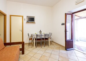 living room-Casa Bartolomea 11-Elba Island