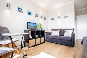 Wohn-/Schlafzimmer