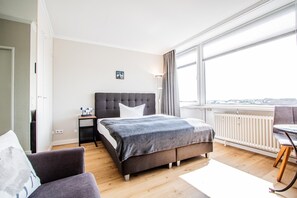 Wohn-/Schlafzimmer