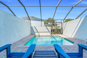 Private Splash Pool with Free Heat November through March.