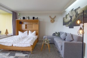 Apartment 273
