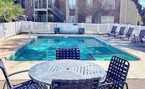 Take a dip in the building's sparkling shared pool. The pool is available year-round for your enjoyment!