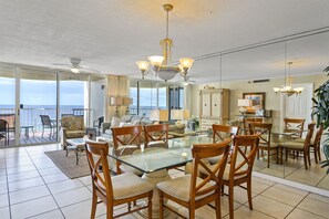 22-Gulfside-1302-Dining