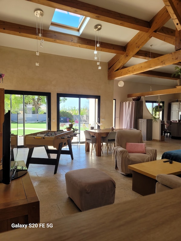 Game room