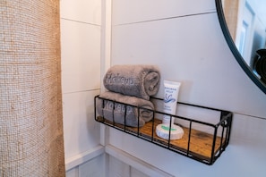 Badezimmerausstattung