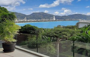 Sea view Patong Grand villa (11897)