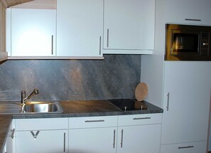 Appartements Vilsalp TAN 2 süd PLUS AP 9 Küche-Detail
