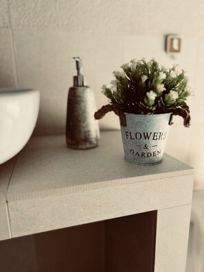 Équipements de salle de bain